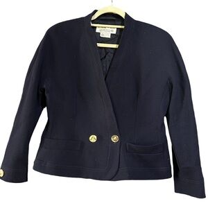 Jaeger Vintage Women's 3/4 sleeve Navy  Blazer with Gold Buttons size 10